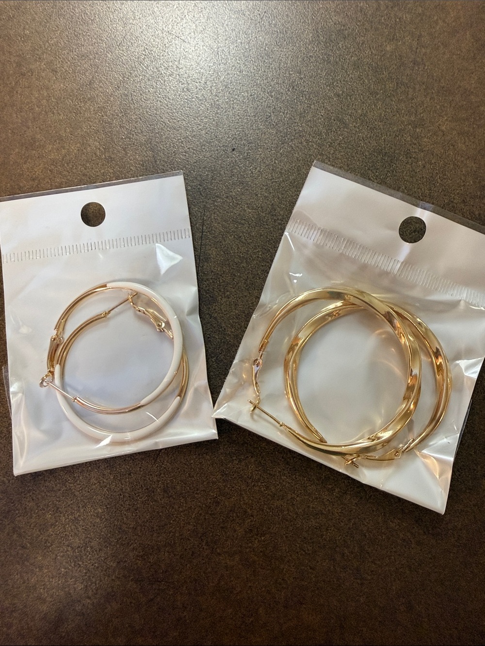 Gold Hoop Earrings - Classic Lightweight Women’s Hoops